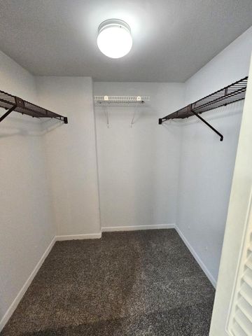 1001 Colony Point Circle 417, Pembroke Pines, FL 33026