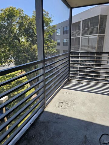 1001 Colony Point Circle 417, Pembroke Pines, FL 33026