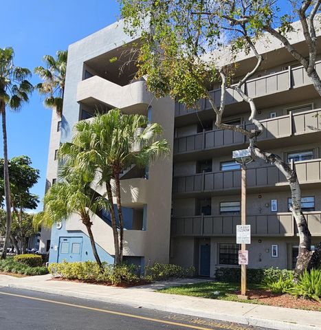 1001 Colony Point Circle 417, Pembroke Pines, FL 33026