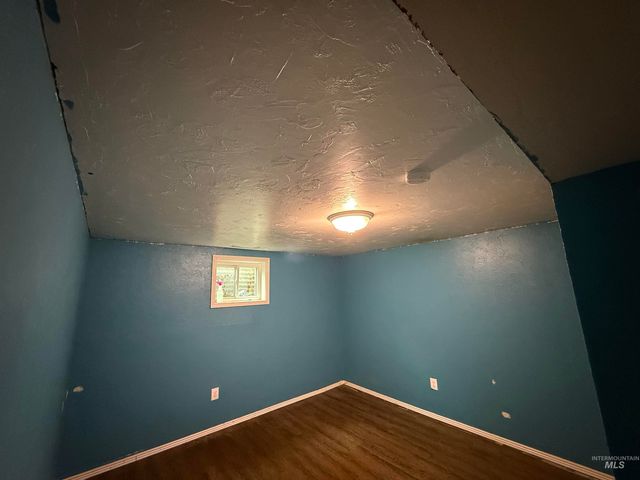 1904 NW 8th St, Meridian, ID 83646