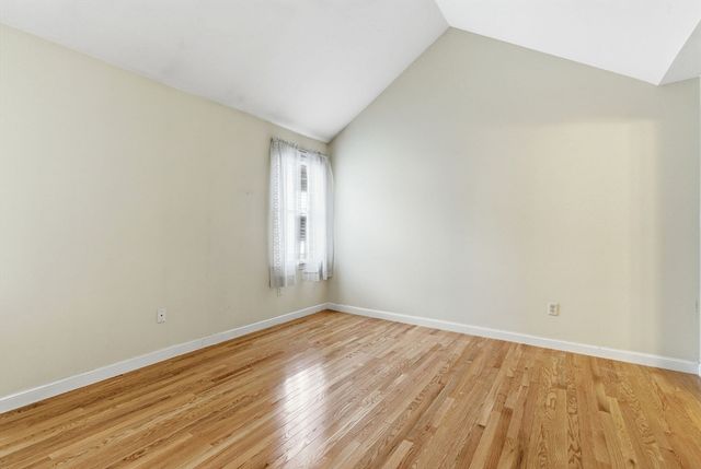 10 Westminster Dr 10, Marlborough, MA 01752