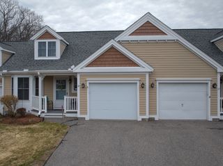 10 Westminster Dr 10, Marlborough, MA 01752