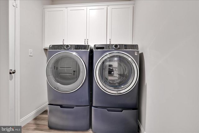 101 STAPLEHILL CT, Reading, PA 19608