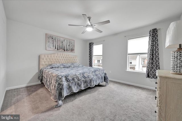 101 STAPLEHILL CT, Reading, PA 19608