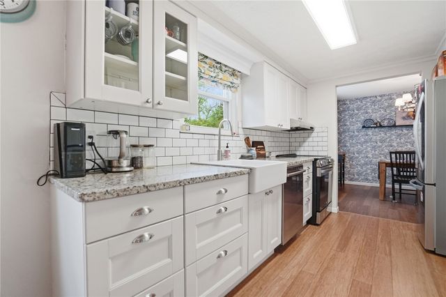 4024 Locus Bend Drive, Bellbrook, OH 45440