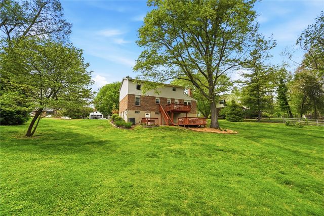 4024 Locus Bend Drive, Bellbrook, OH 45440