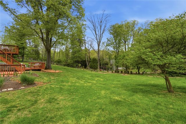 4024 Locus Bend Drive, Bellbrook, OH 45440