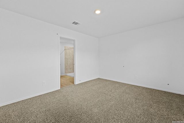 16064 Mahogany Way, Elmendorf, TX 78112