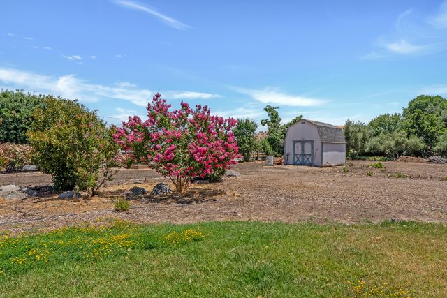 31287 Melanie Court, Springville, CA 93265