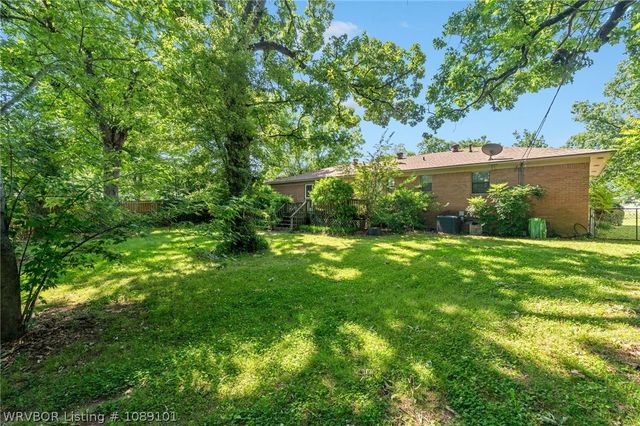 3823 Dallas Street, Fort Smith, AR 72903