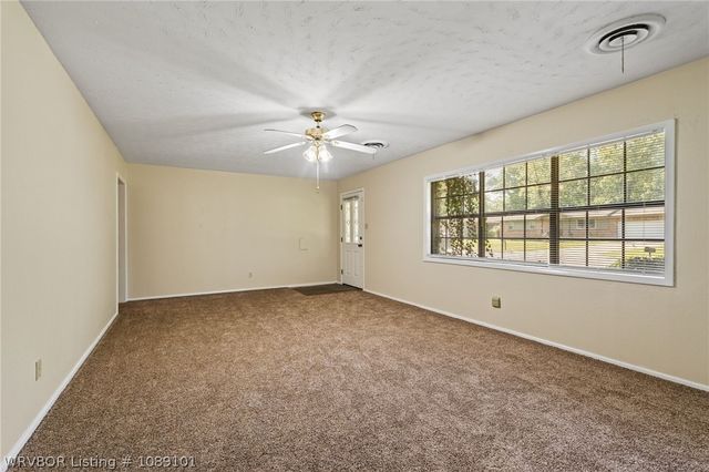 3823 Dallas Street, Fort Smith, AR 72903