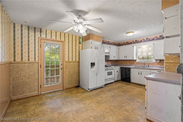 3823 Dallas Street, Fort Smith, AR 72903