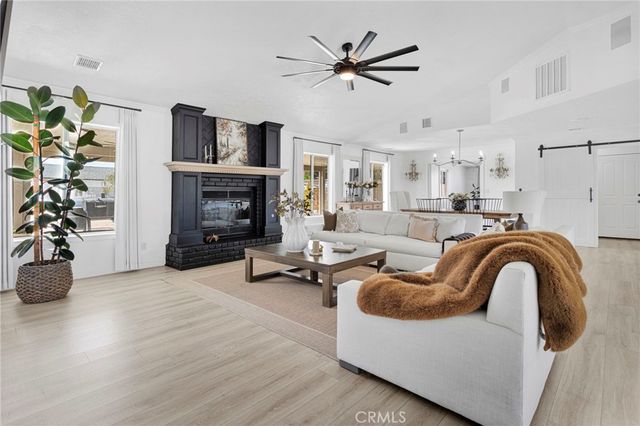 15454 Tuscola, Apple Valley, CA 92307