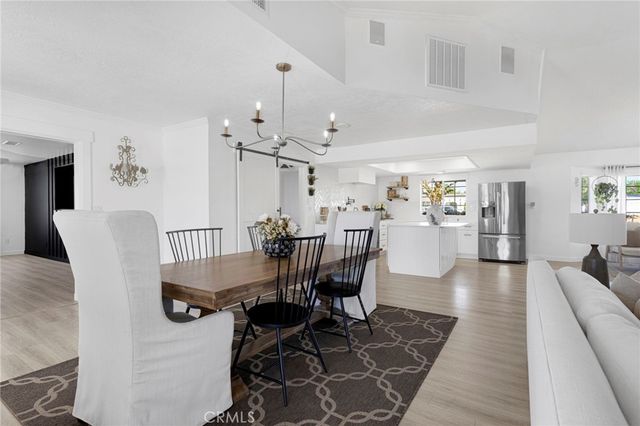 15454 Tuscola, Apple Valley, CA 92307