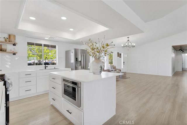 15454 Tuscola, Apple Valley, CA 92307