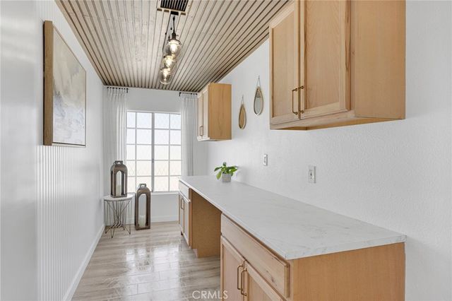 15454 Tuscola, Apple Valley, CA 92307