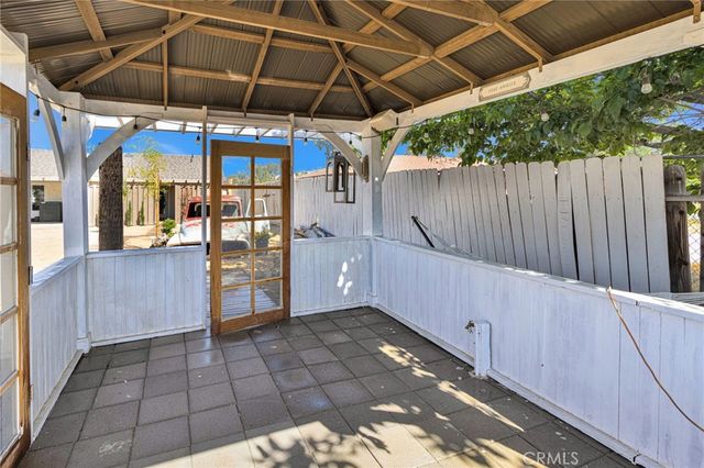 15454 Tuscola, Apple Valley, CA 92307