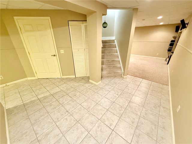 15 Meadows End, Penfield, NY 14580
