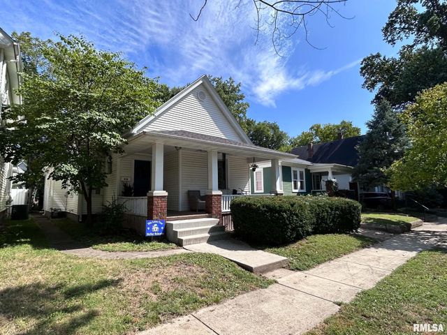 838 S DOUGLAS Avenue, Springfield, IL 62704