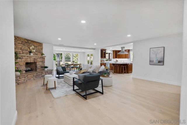 16902 Via De Santa Fe 12, Rancho Santa Fe, CA 92067