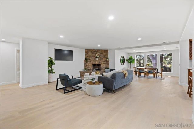 16902 Via De Santa Fe 12, Rancho Santa Fe, CA 92067