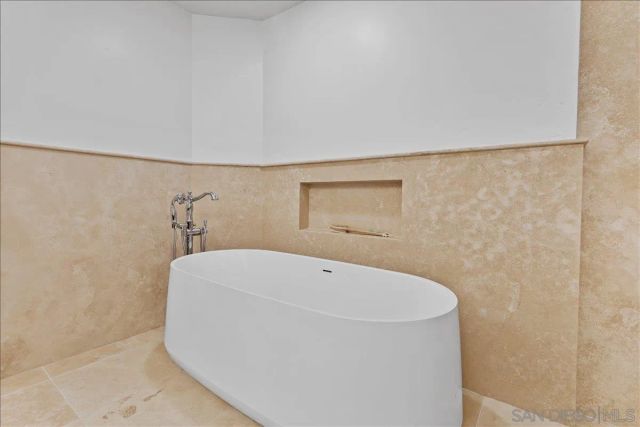 16902 Via De Santa Fe 12, Rancho Santa Fe, CA 92067