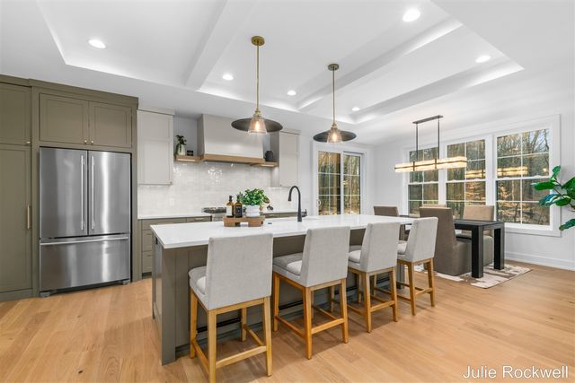 3727 Buttrick Avenue, Ada, MI 49301