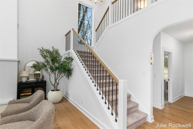 3727 Buttrick Avenue, Ada, MI 49301