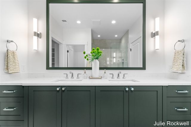 3727 Buttrick Avenue, Ada, MI 49301