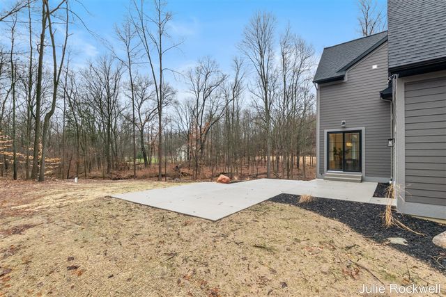 3727 Buttrick Avenue, Ada, MI 49301