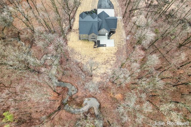 3727 Buttrick Avenue, Ada, MI 49301