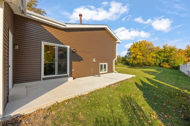 641 N Highview Avenue, Addison, IL 60101