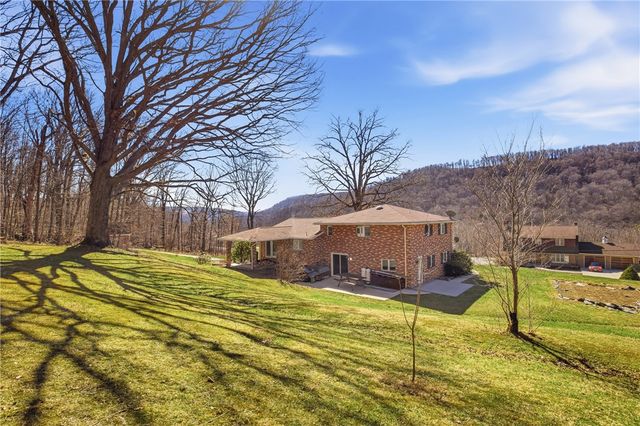 248 Boyd Drive, Conemaugh Twp, PA 15936