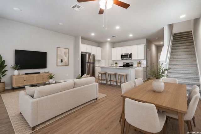 3932 Abbott Pass Unit 102, St Hedwig, TX 78152