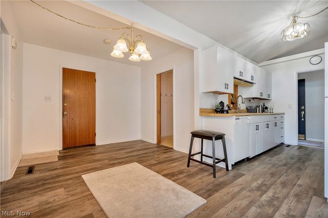 1718 Fernwood Boulevard, Alliance, OH 44601