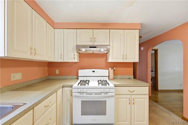 161 Dellwood Road, Amherst, NY 14226