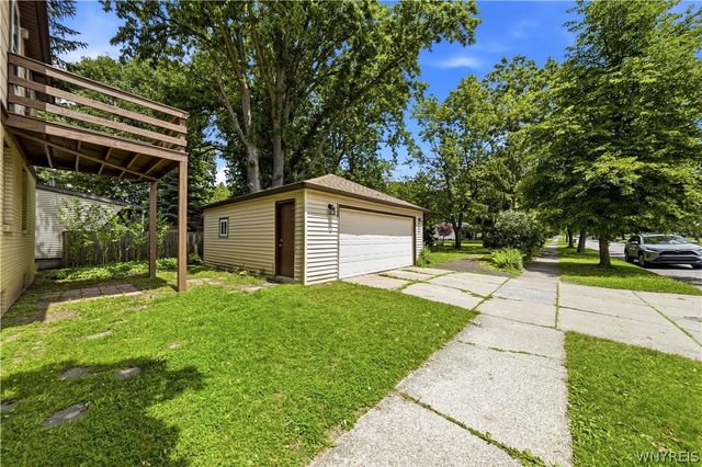 161 Dellwood Road, Amherst, NY 14226