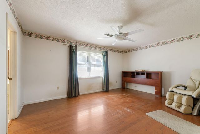 5 Treasure Hills Rd Road, Conway, AR 72032