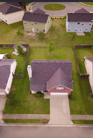 1113 Shire Dr, Antioch, TN 37013