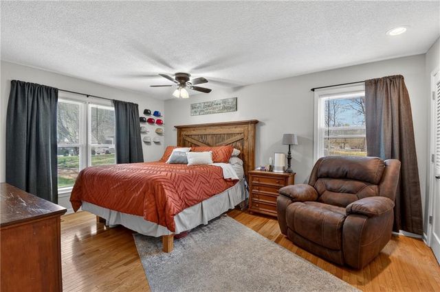412 S NORMANDY Drive, Olathe, KS 66061