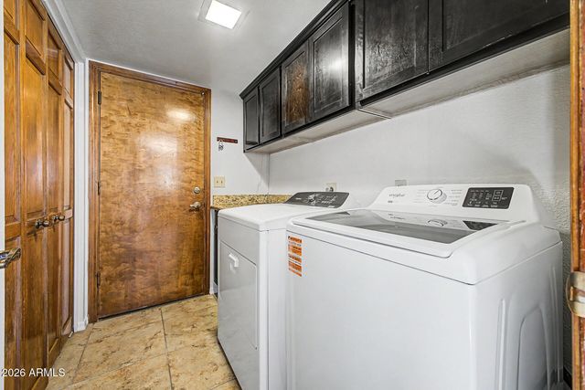807 E AIRE LIBRE Avenue, Phoenix, AZ 85022