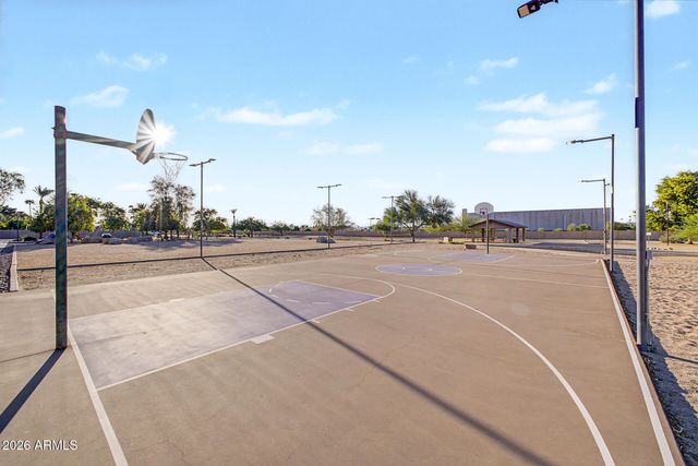 807 E AIRE LIBRE Avenue, Phoenix, AZ 85022