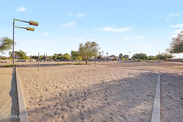 807 E AIRE LIBRE Avenue, Phoenix, AZ 85022