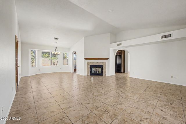 807 E AIRE LIBRE Avenue, Phoenix, AZ 85022