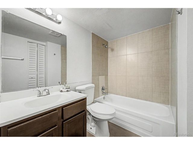 8555 Fairmount Dr H101, Denver, CO 80247