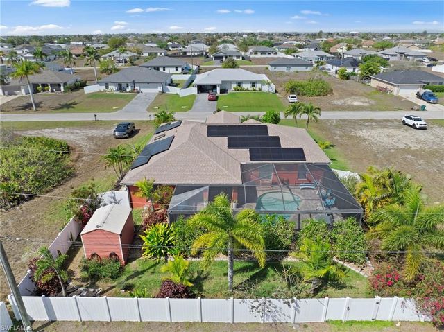 1821 NW 1st PL, Cape Coral, FL 33993