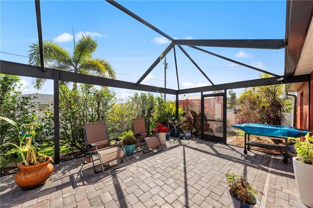 1821 NW 1st PL, Cape Coral, FL 33993