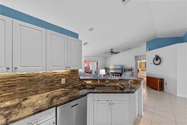 1821 NW 1st PL, Cape Coral, FL 33993