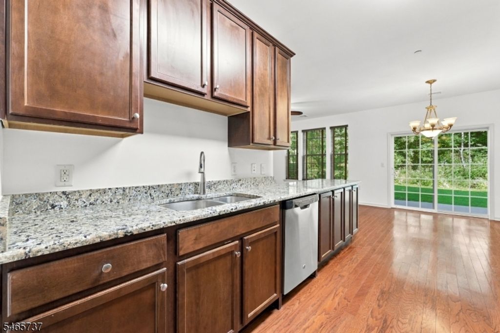 305 Waterview Ct 305, Hanover Twp., NJ 07927 — photo 3