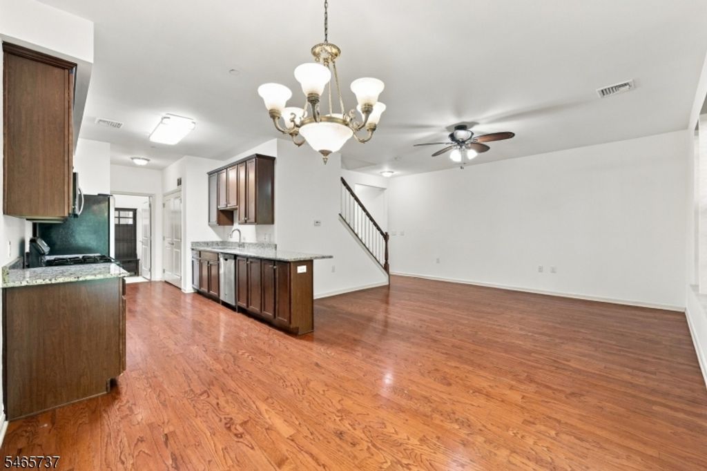 305 Waterview Ct 305, Hanover Twp., NJ 07927 — photo 4